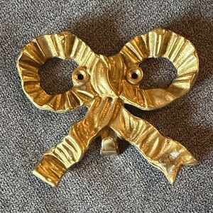 Gold Bow Wall Hook